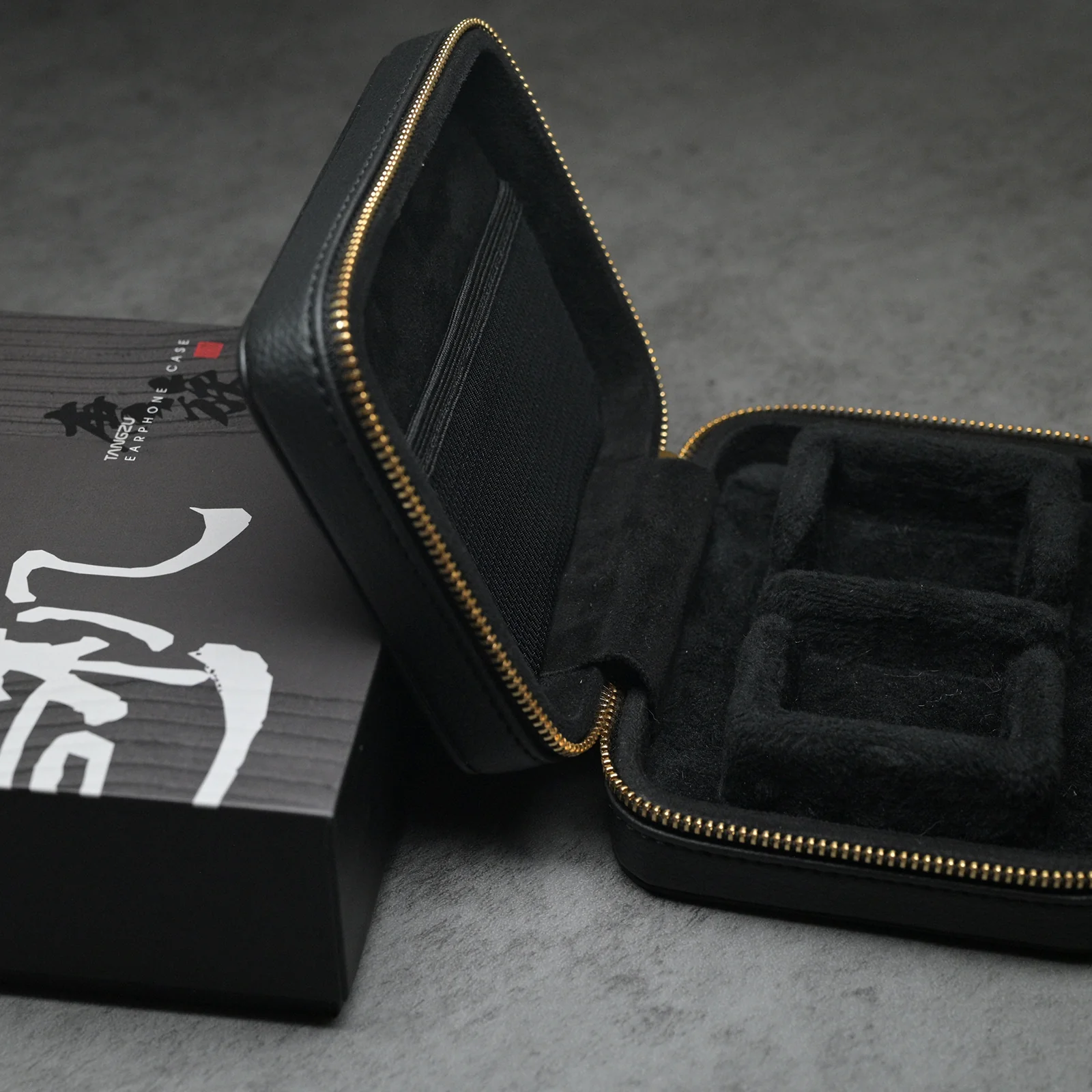 TANGZU Leather Case - Image 4